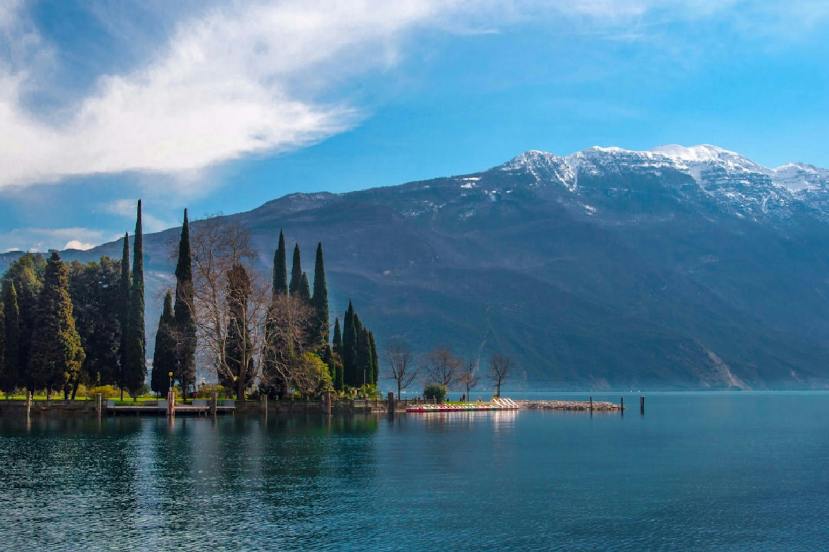 Non immagini cosa accade sul Lago di Garda d’inverno: esperienze magiche che pochi conoscono