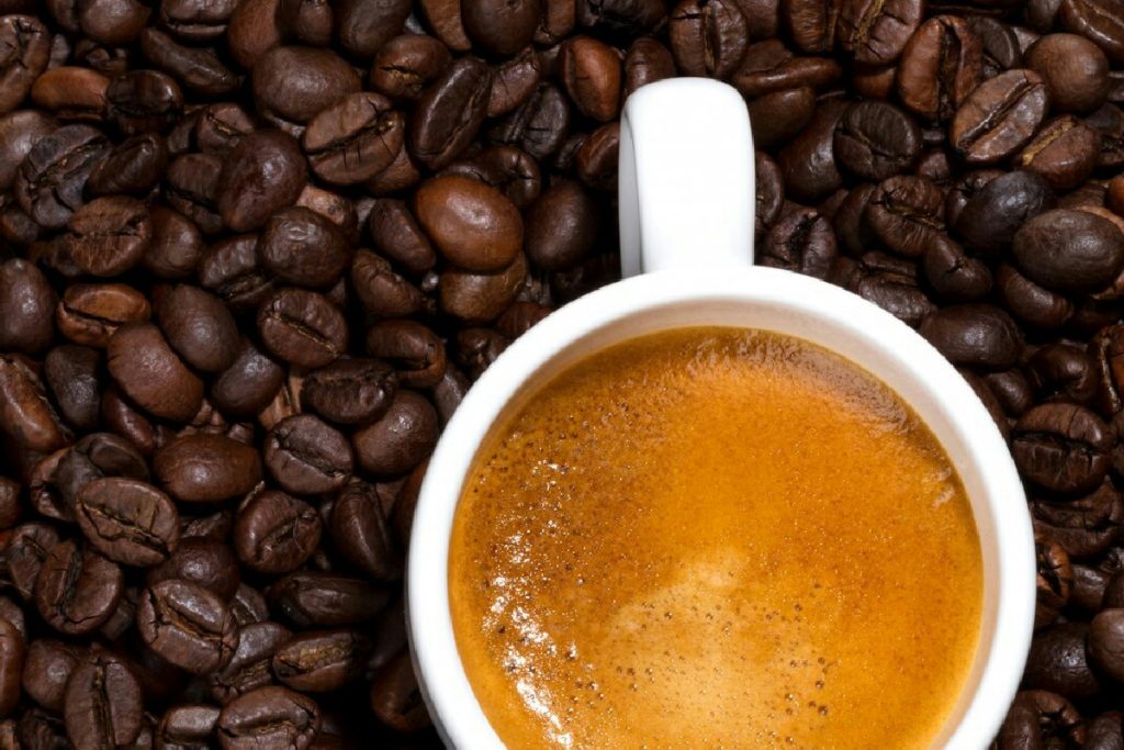 Il caffè ogni mattina: consigli e gesti per assaporarlo con piacere nelle tue giornate