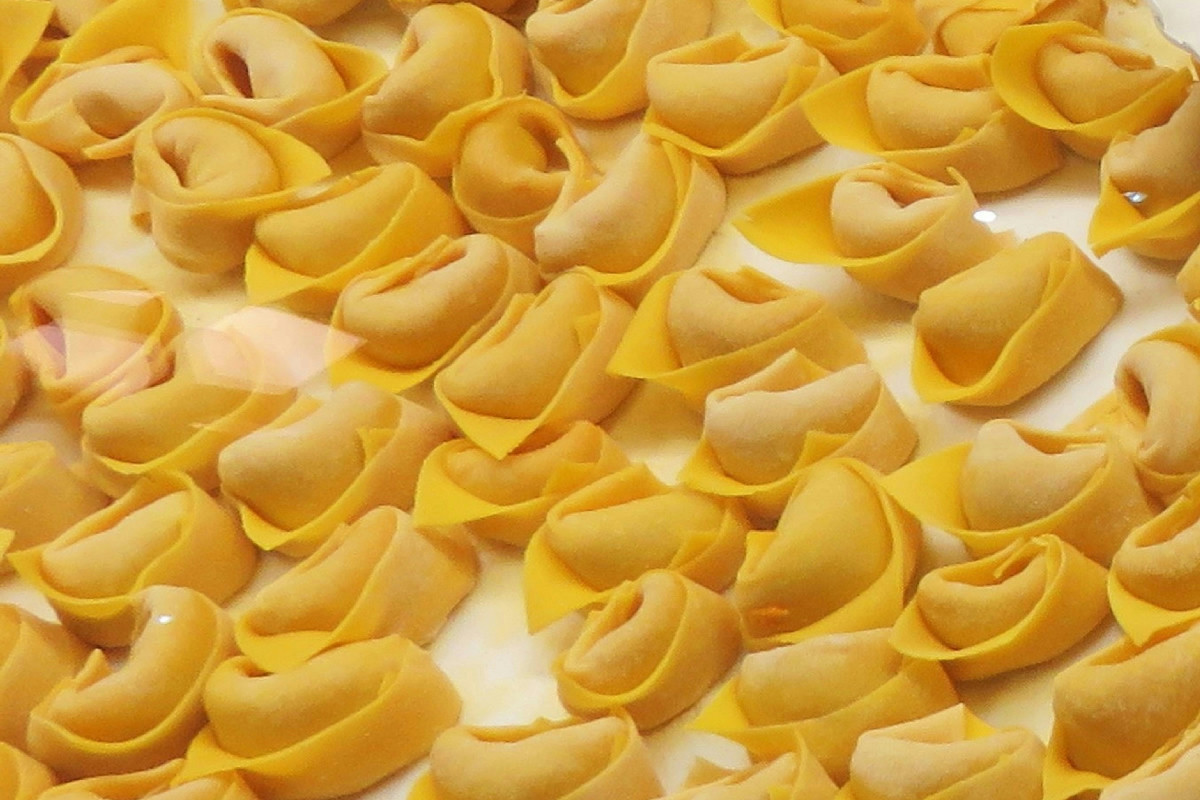 I Cappellacci di pere e provolone Dop: il primo piatto cremonese dal cuore cremoso e irresistibile
