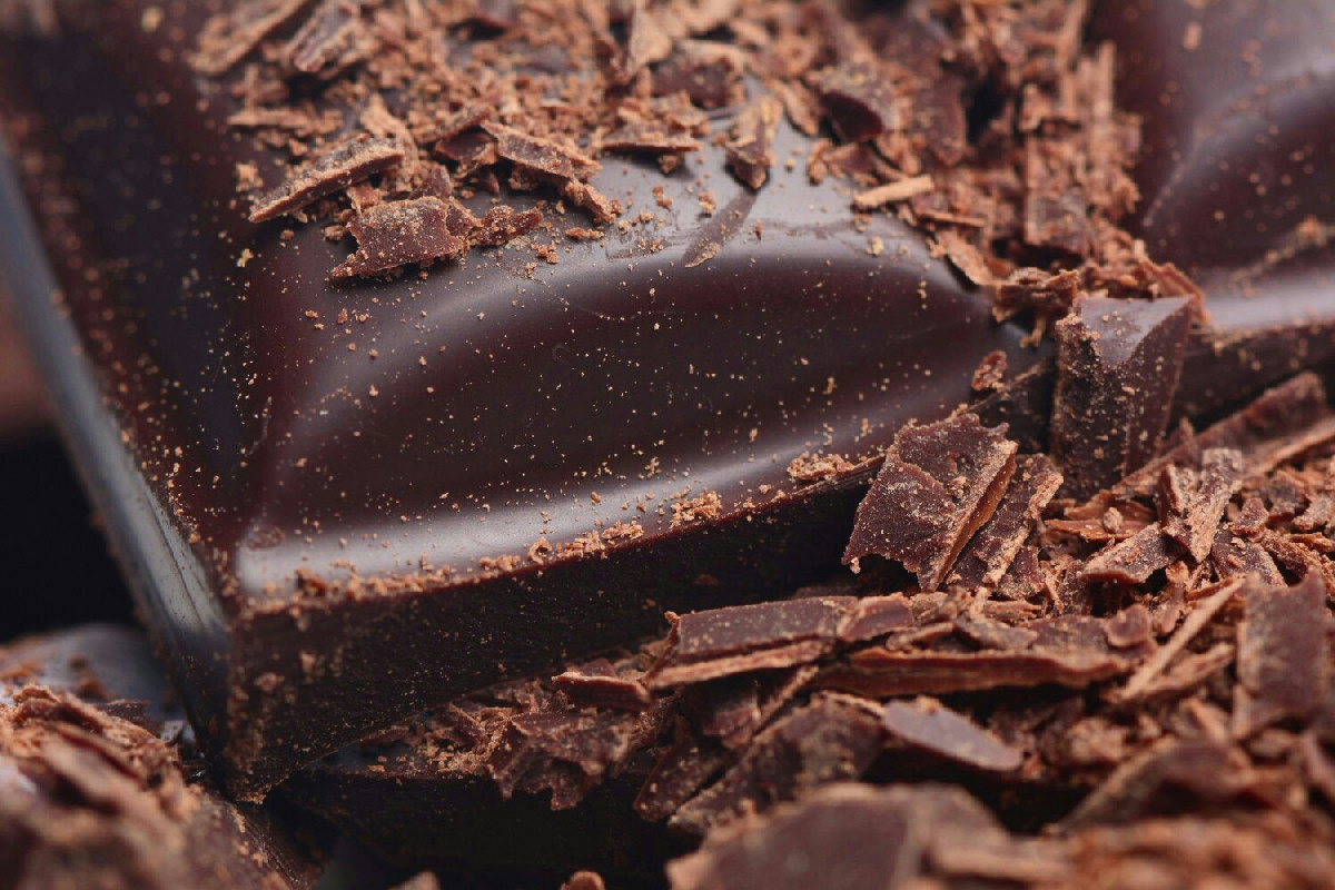 Dolce autunnale senza farina: cioccolato e castagne uniti in un cuore caldo e morbidissimo